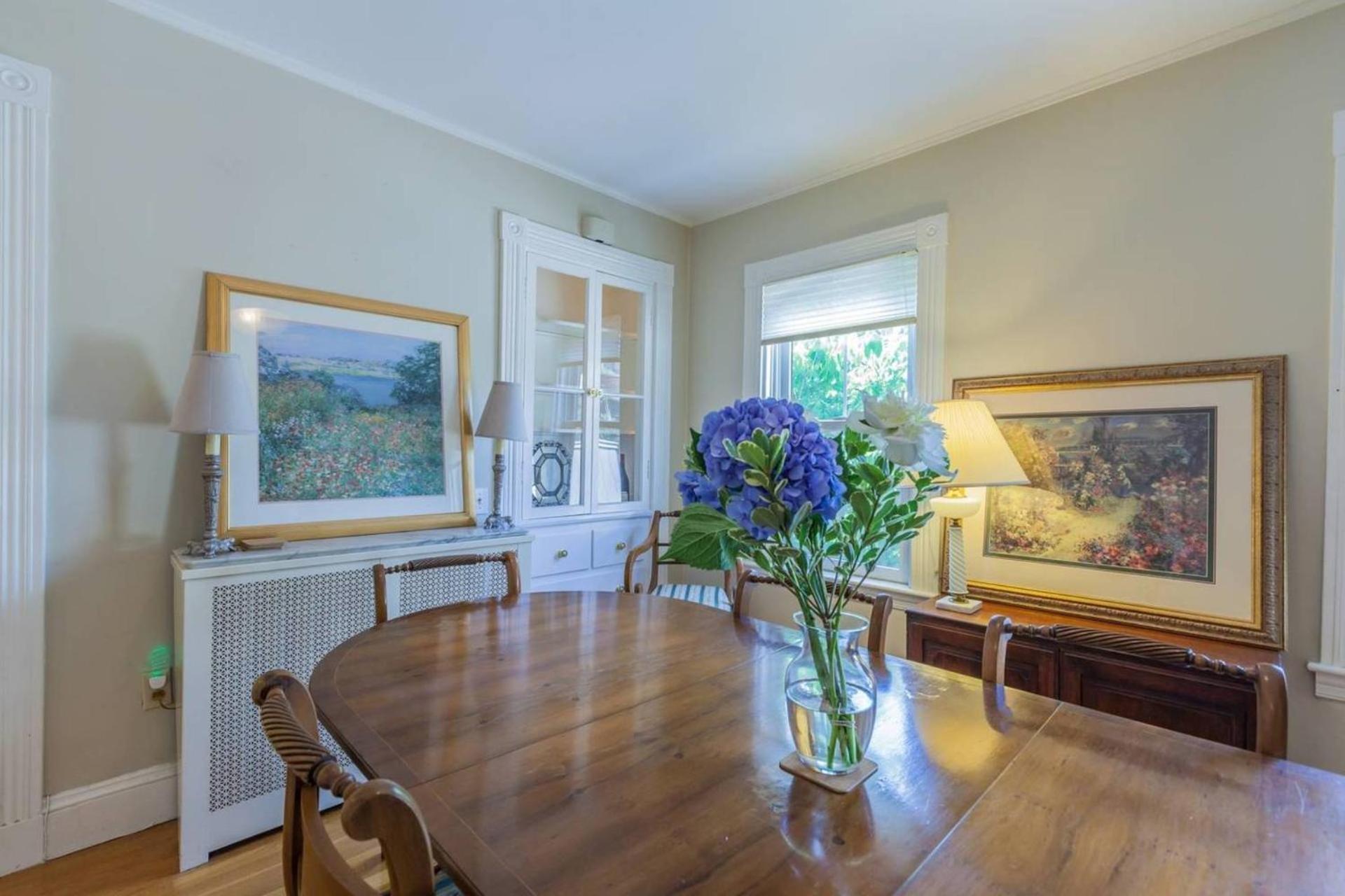 Charming Harvard Victorian Кеймбридж Екстериор снимка