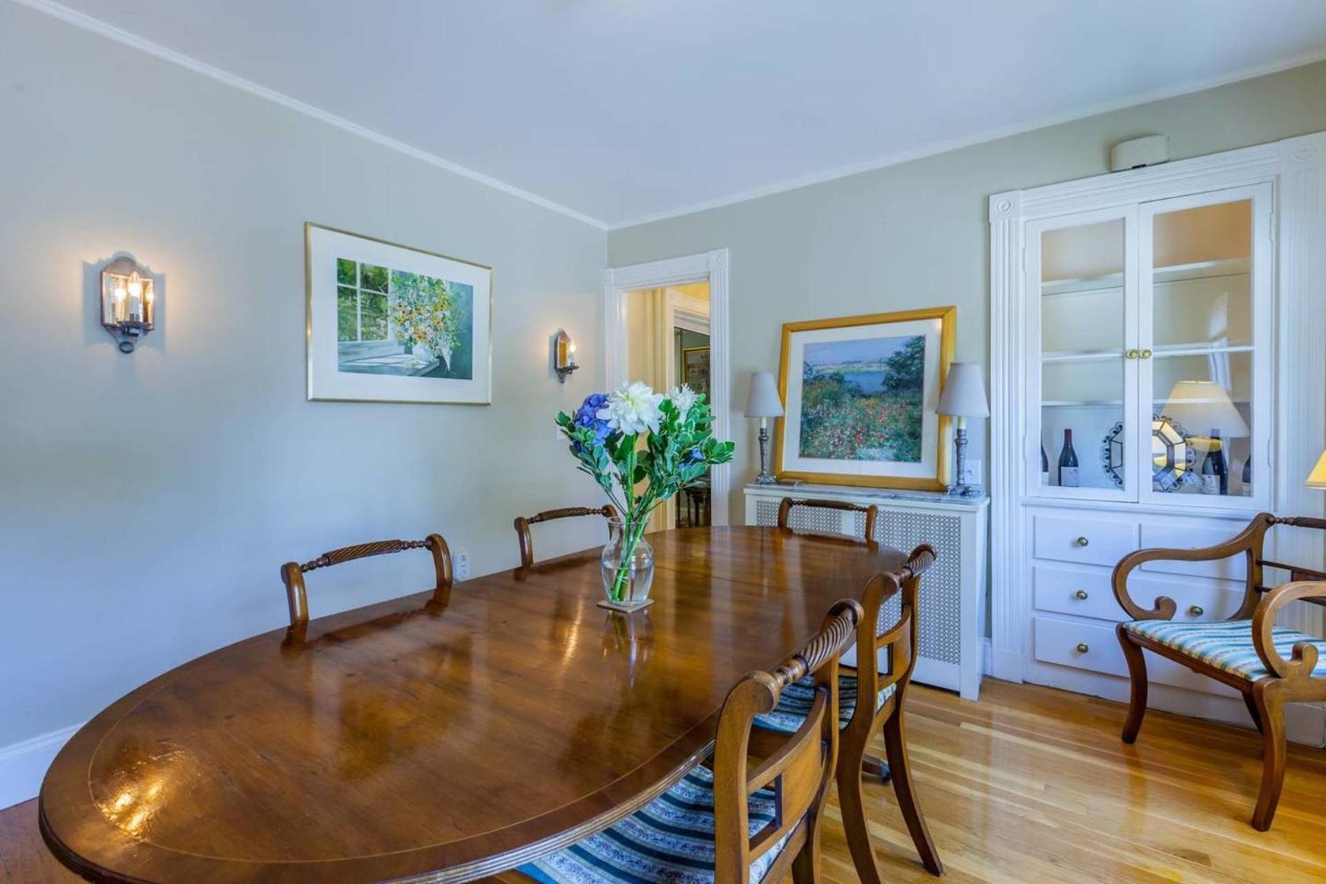 Charming Harvard Victorian Кеймбридж Екстериор снимка